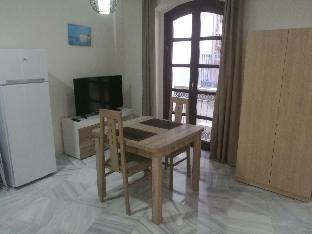 Apartamentos Edificio Vicente Μάλαγα Εξωτερικό φωτογραφία