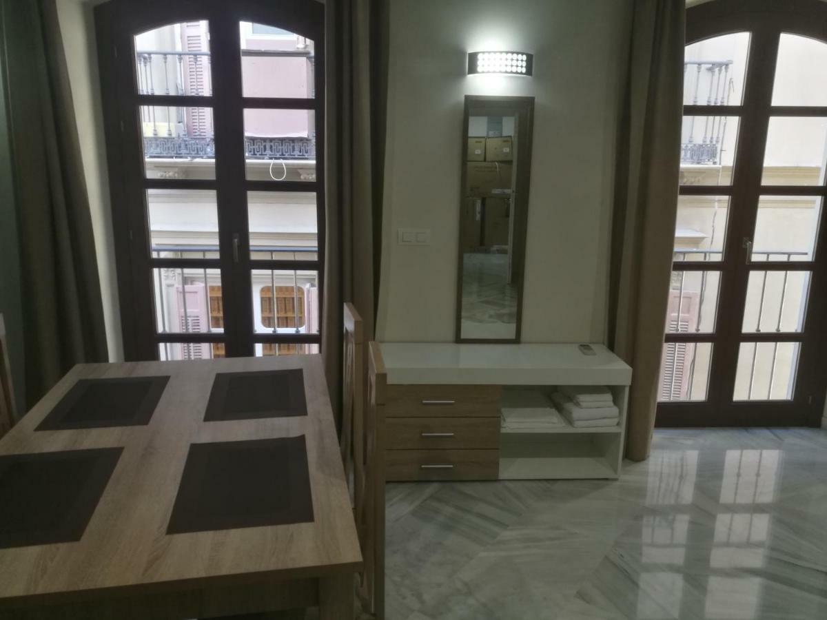 Apartamentos Edificio Vicente Μάλαγα Εξωτερικό φωτογραφία